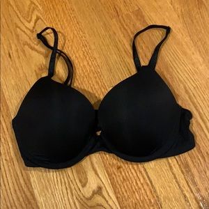 VS tshirt push-up bra with shimmer straps